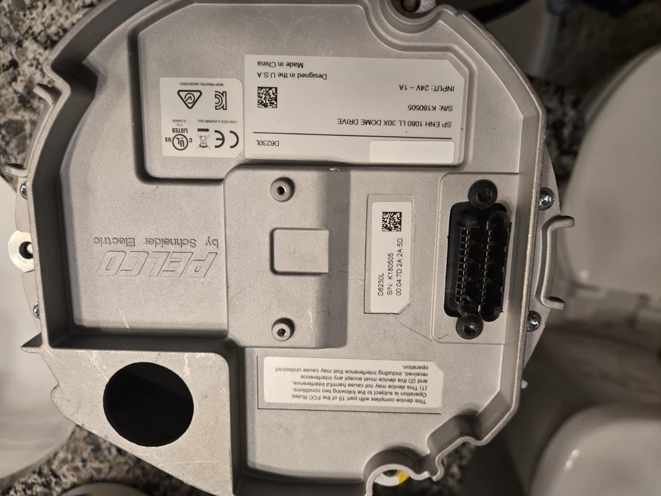 Pelco Dome Camera D6230L S/N: K180505 / Input: 24V ~ 1A - Black. Chip On Dome - Image 3 of 3