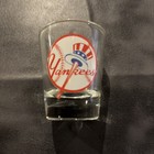 New York Yankees Shot Glass 2005 Vintage MLB Baseball — photo 2