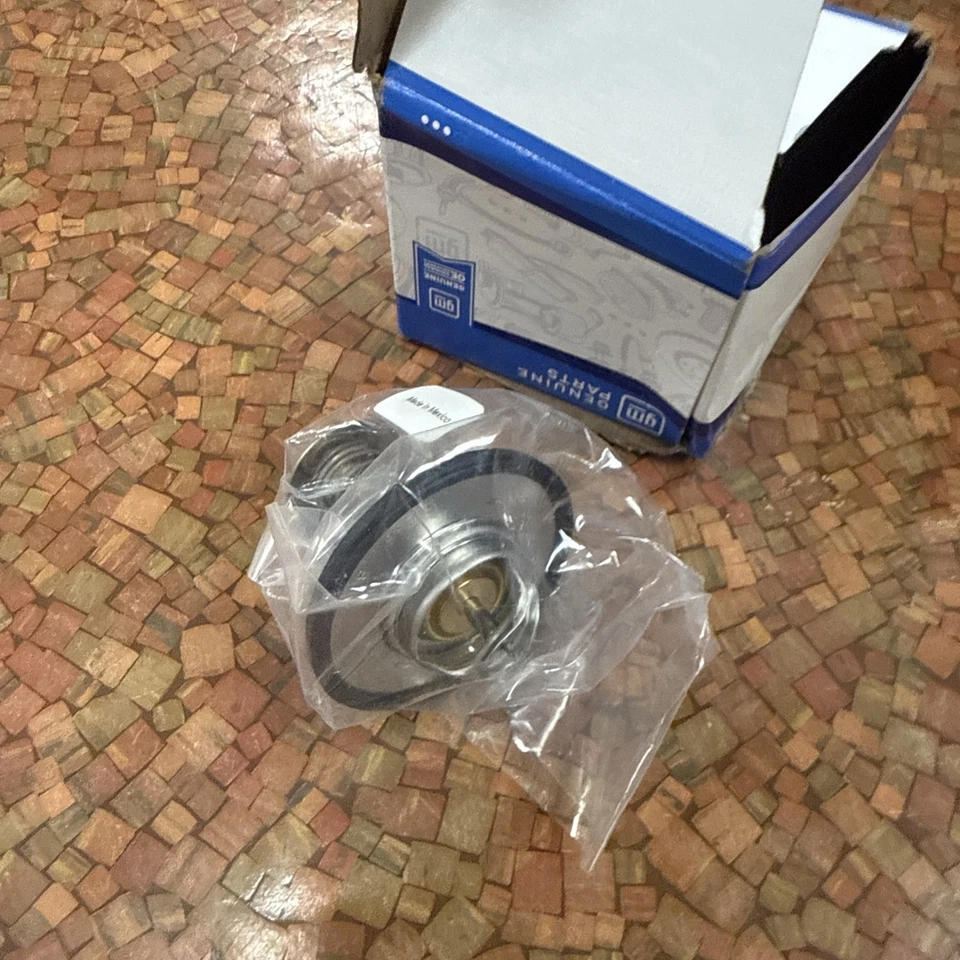 Termostato Delco 131-151 CA nuevo para camioneta Chevy Olds Suburban Express S10 Foto 3 de 3