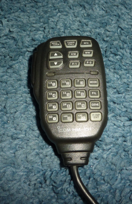 Icom IC-7000 HF/VHF/UHF Ham Radio Transceiver Ex Cond Orig Box
