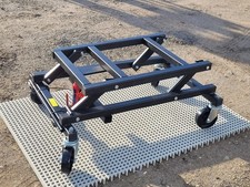 Hydraulic pool table trolly