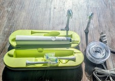 $250 Philips Sonicare DiamondClean 4 new toot...