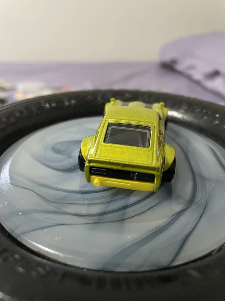 HOT WHEELS DATSUN 240Z LIME GREEN COLOR EXCLUSIVE MULTI PACK - Image 4 of 4