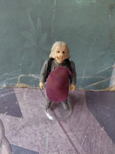 Star Wars Vintage Ugnaught Purple Smock Complete 1980 Hong Kong Kenner W/ Base