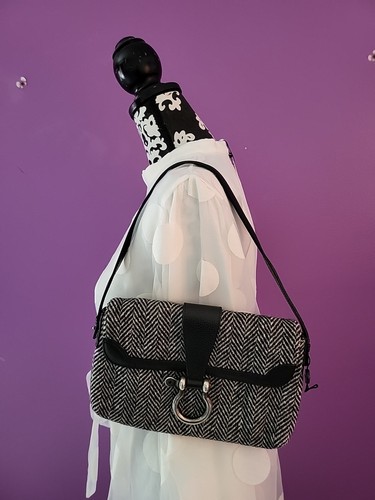Burberry London Wool  Black White Leather/tweed   Shoulder Bag Handbag  Purse