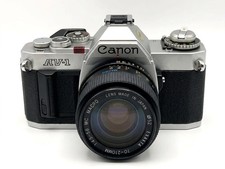 Canon AV-1 + Exakta MC Macro 70-210mm f/4.5-5.6 Kit Set Analog SLR 35mm Kamera