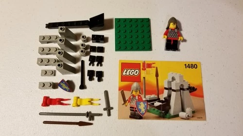 LEGO Castle: King's Catapult (1480) 100% complete with instructions