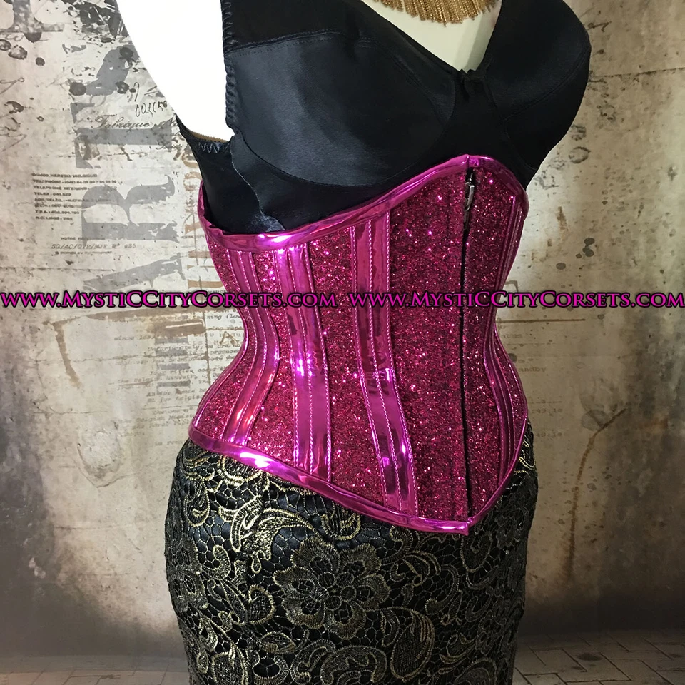 Nuevo corsé debajo del busto de PVC fucsia MCC25 MystiC City Corsés Foto 3 de 4