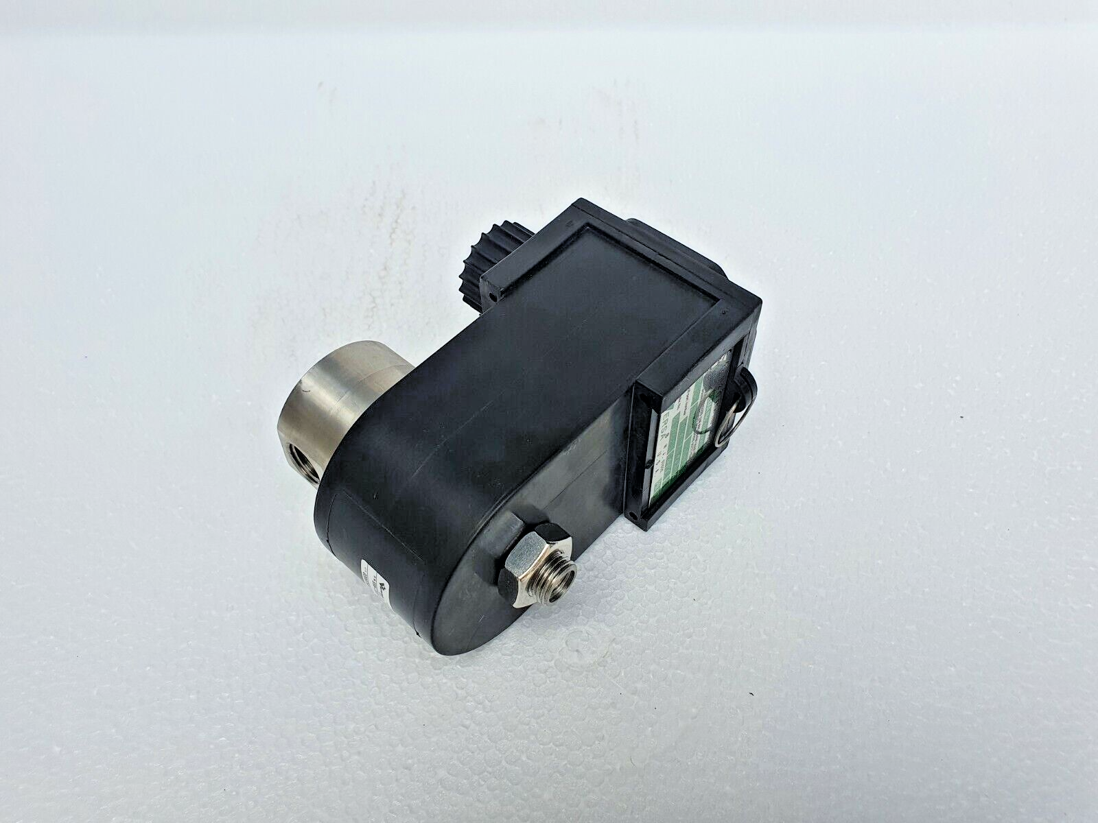 VERSA Valves 3 Way Valve ESM 3301 44 316 XMFA D024 SST 24VDC 1 4 NPT versa-valves-3-way-valve-esm-3301-44-316-xmfa-d024-sst-24vdc-1-4-npt