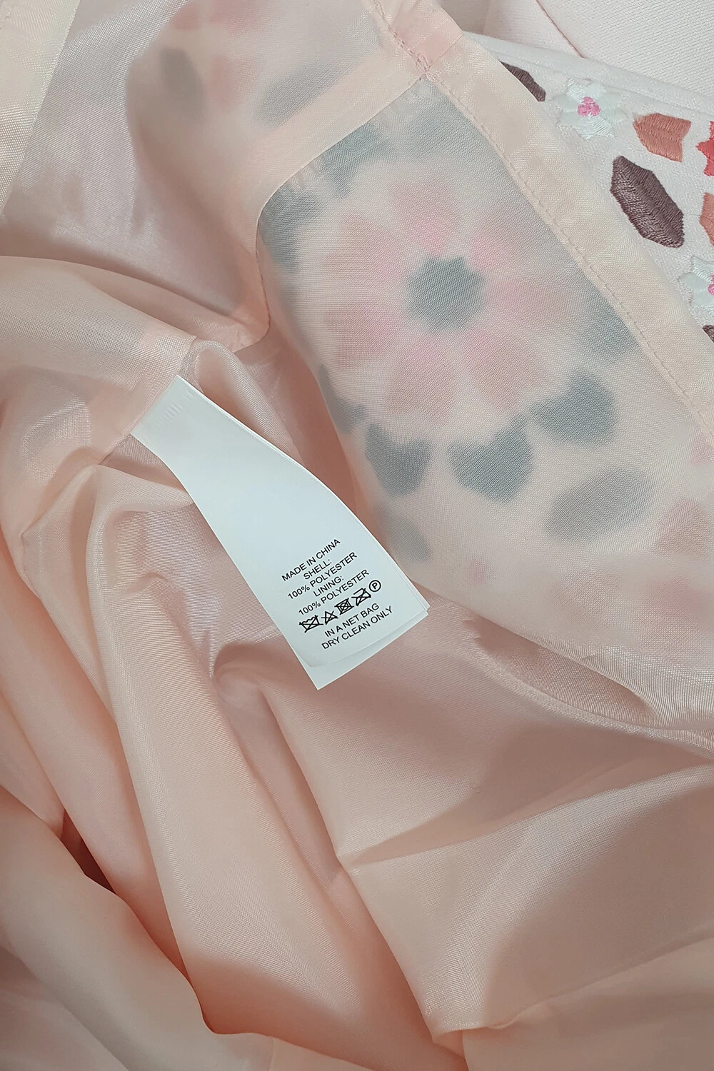 Abito a tubino KATE SPADE rosa perla da piscina impreziosito da mosaico (US 0 UK 4)