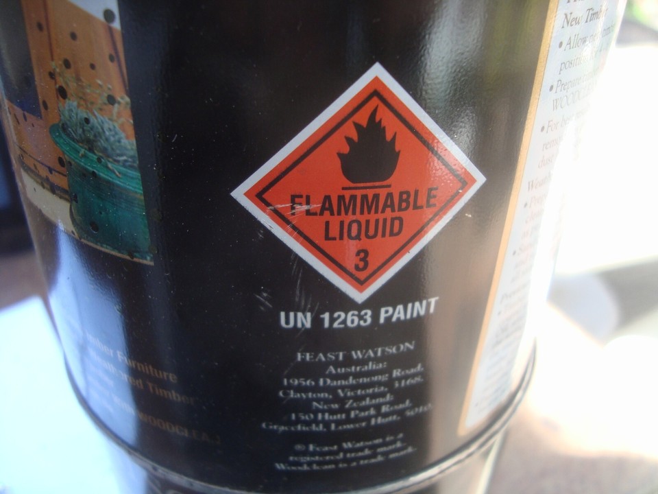 FEAST WATSON Outdoor Furniture Oil " JARRAH" 1 litre can PICK UP ONLY