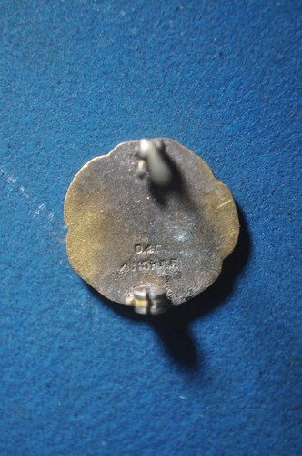 'G' in Wreath Mason Pin - Picture 4 of 4