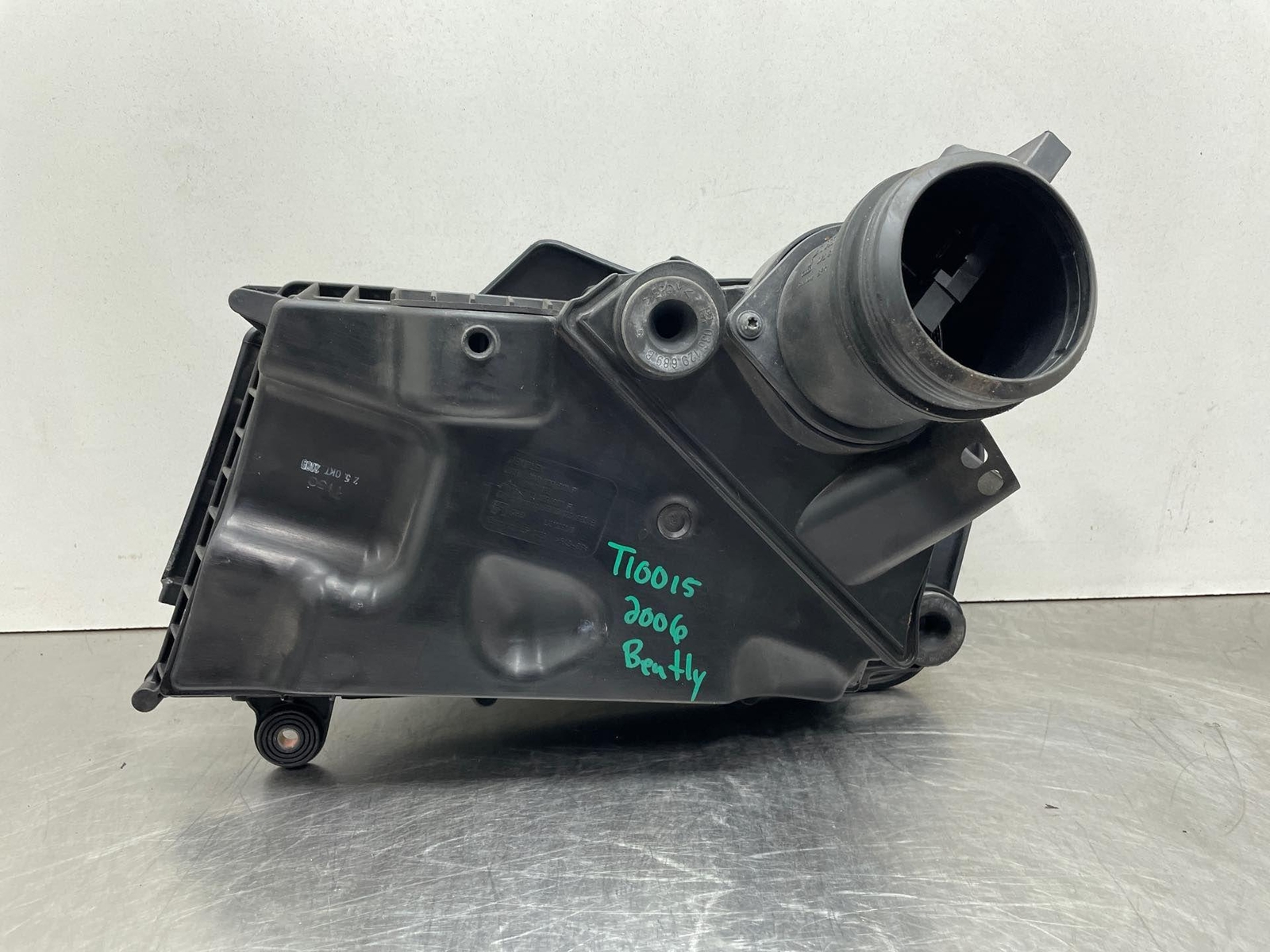 06 Bentley Continental OEM Left & Right Air Intake Filter Cleaner Box 3W0129601F