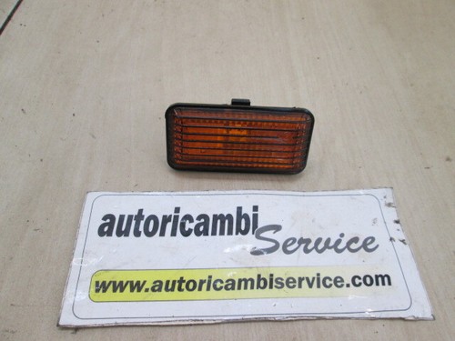 95921 VOLKSWAGEN PASSAT 1.9 TD GL Ersatz Blinker Richtungsanzeiger Kotflügel