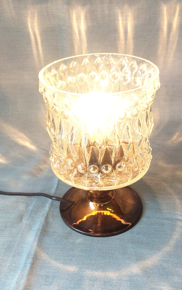 Lampe pied laiton rouge, globe en verre epais, desing 70 - Photo 2/4