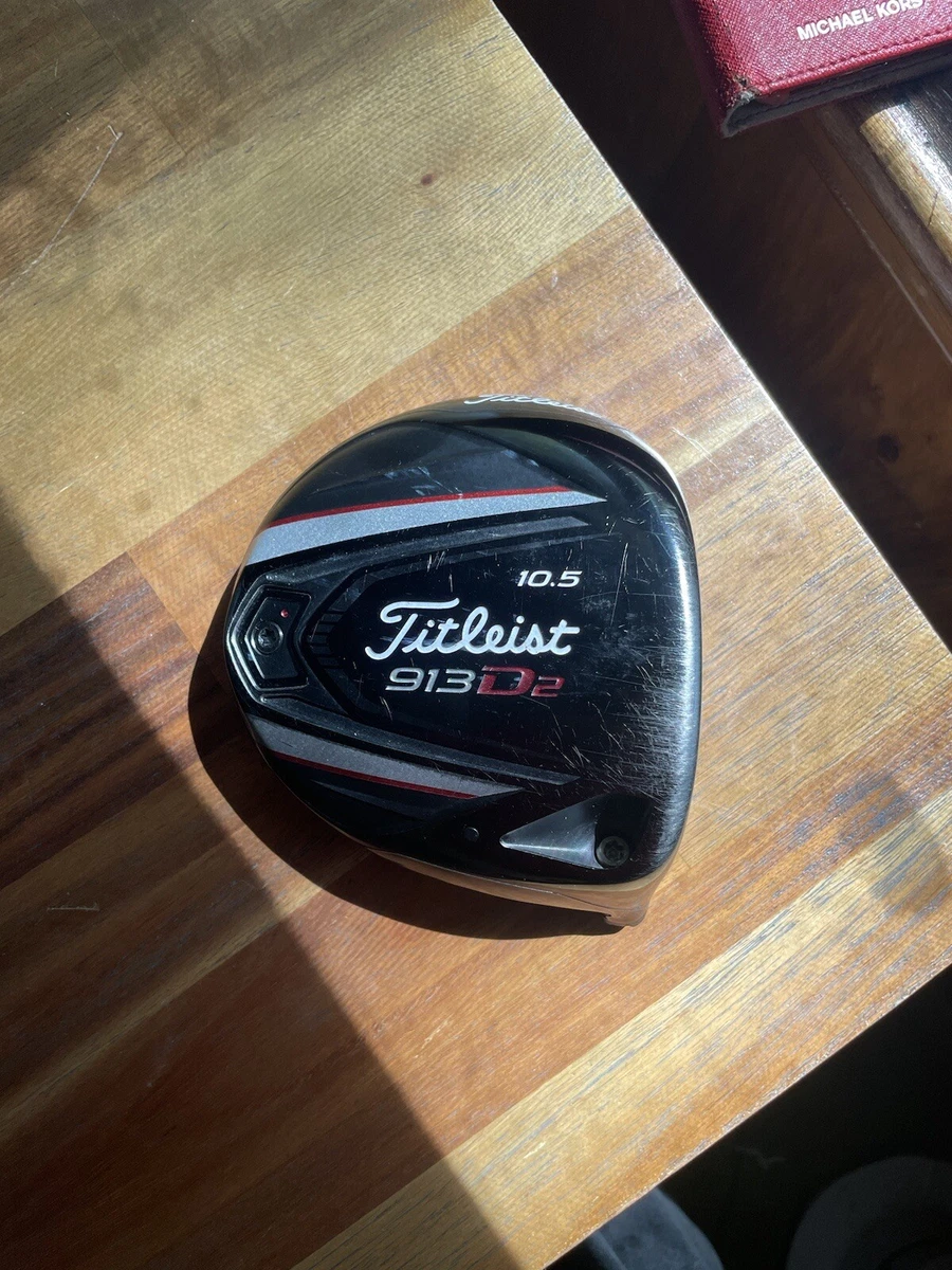 Titleist 913 D2 10.5 RH Driver w/ HC