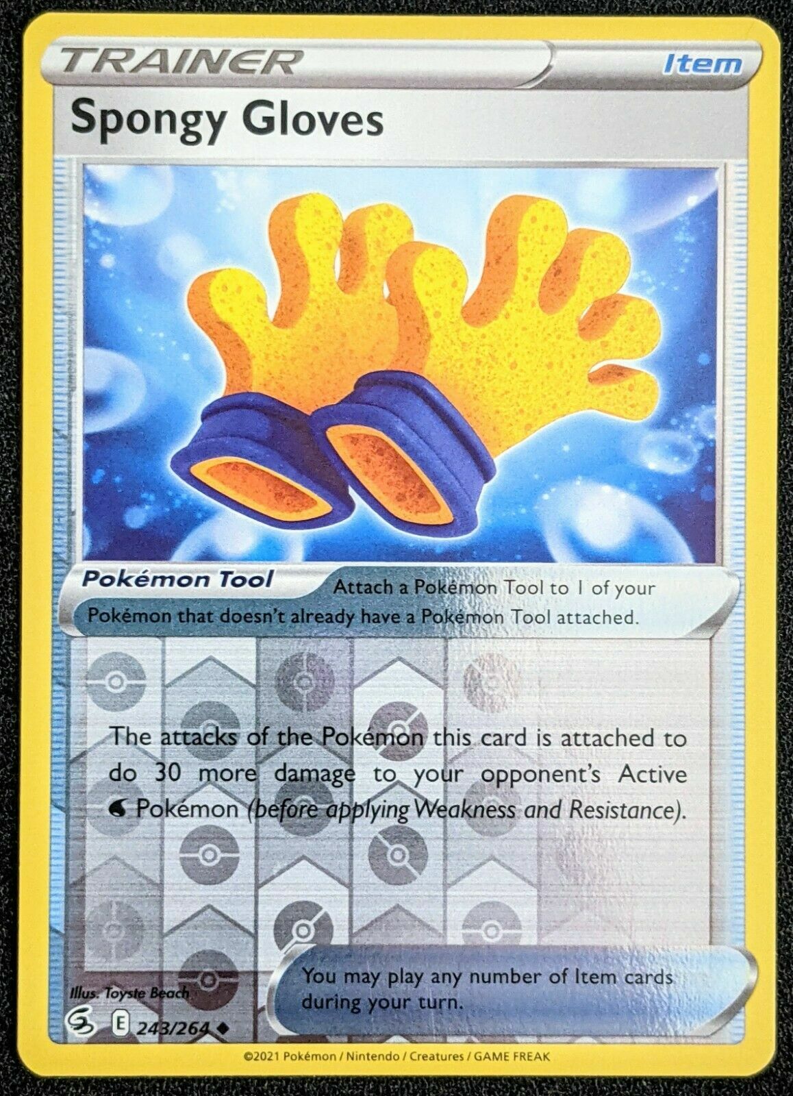 Pokemon - Spongy Gloves 243/264 - RH - Fusion Strike - NM/M -New