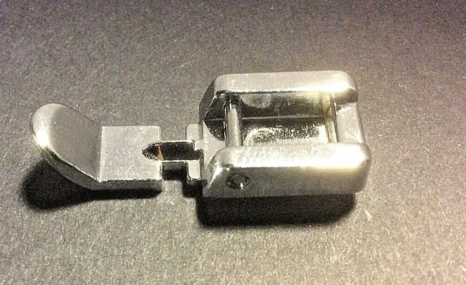 Narrow Body Zipper Snap-On Foot That Fit Most Sewing Machine Models - Image 3 of 4