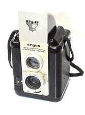 ARGUS ARGOFLEX SUPER SEVENTY FIVE Box Camera 75mm Lens- SHUTTER FIRES