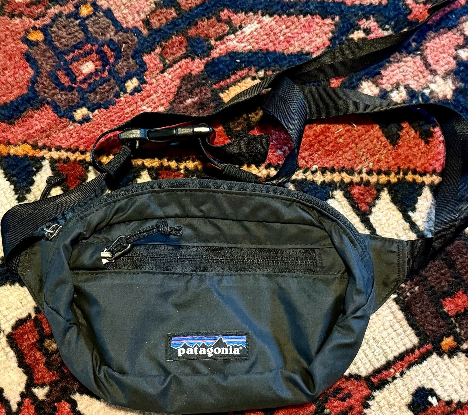 patagonia black belt bag Hole Waist Pack Black 2L Slam City Skates resistant material Patagonia Ultra Light Black Hole