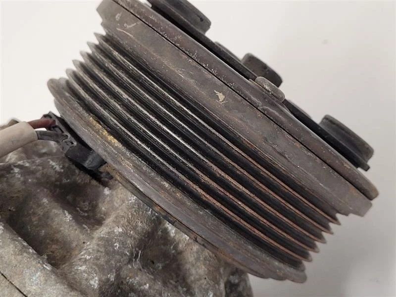 02-07 CHEVY ENVOY AC Compressor 3 Pin Engine Harness Connection 25825339 - Image 3 of 4