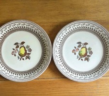 2x Vintage Johnson Bros Dinner Plates 10" Old Granite 'FRUIT SAMPLER' 1974