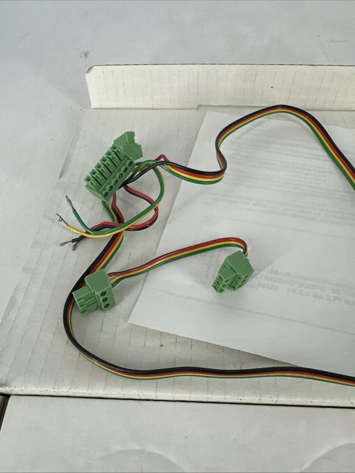 Digital Plus by Lenz Lv 100 digital power supply preowned ￼ - Image 4 of 4