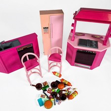 Mattel   Barbie Kitchen Playset 0806   1986