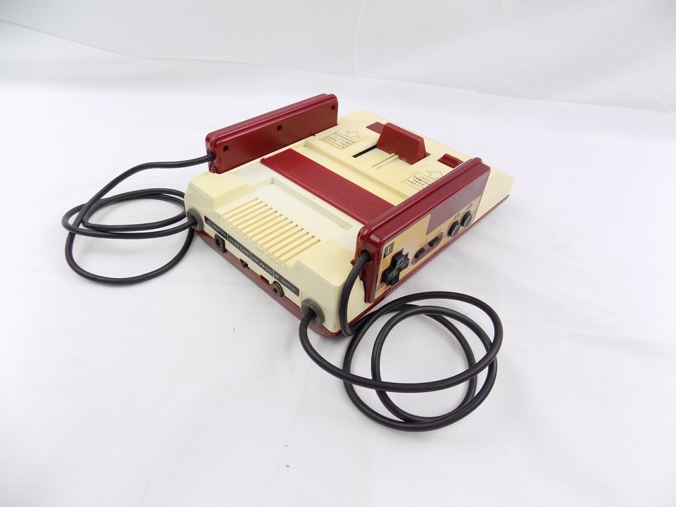 Nintendo Family Computer Famicom Console With Accessories Japanese ...