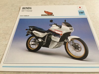 Platine repose pieds passager gauche Suzuki SV 650 N 2000