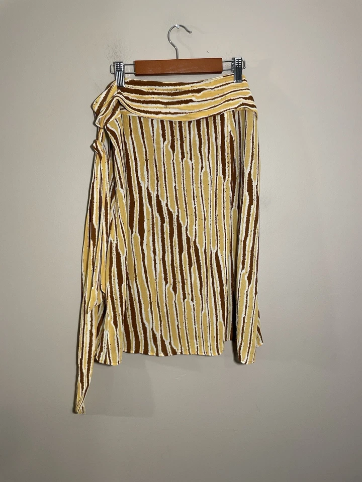 Falda Tex Max Azria para mujer talla mediana cinturón abertura frontal dorado amarillo marrón” Foto 3 de 4