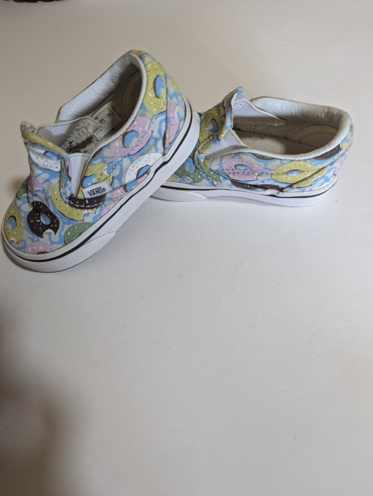 VANS 721356 Slip on Comfort Shoe, Donut Print, Toddler Size 6.0