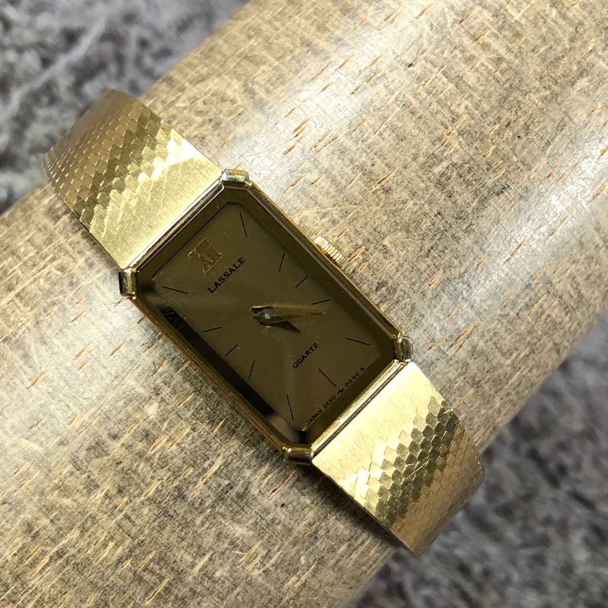 Seiko Lassale Women 2E50-5029 Dress Gold Tone Quartz Analog 14mm