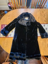 Made In England Tissavle Fur Lyons Den Overcoat Womens Black