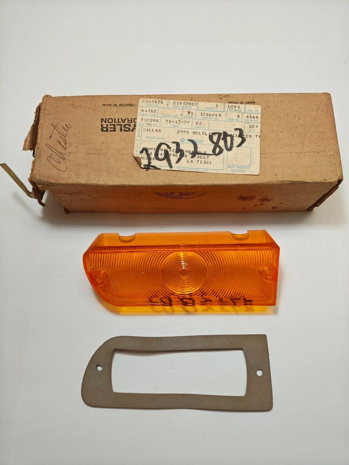 Plymouth Fury I Fury II III 1969 luz de estacionamiento lámpara lente con junta 2932803 nuevo de stock Foto 4 de 4
