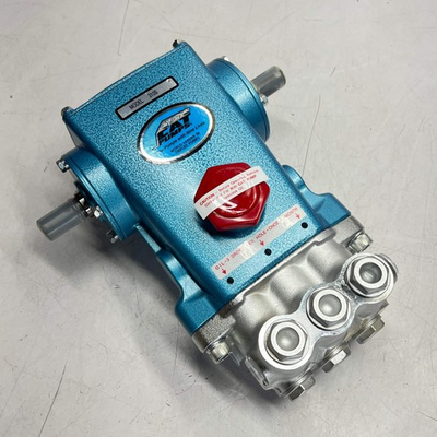 #ad CAT PUMPS Plunger Pump 4 GPM 2200 PSI 1 2quot;Inlet 3 8quot; Discharge Blue Silver 310S $1344.00
