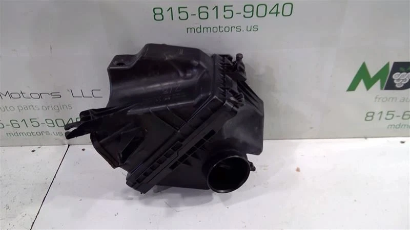 2015-2019 FORD TRANSIT 350 3.5 TURBO AIR CLEANER FILTER BOX JK4Z9600C DAMAGED - Image 4 of 4