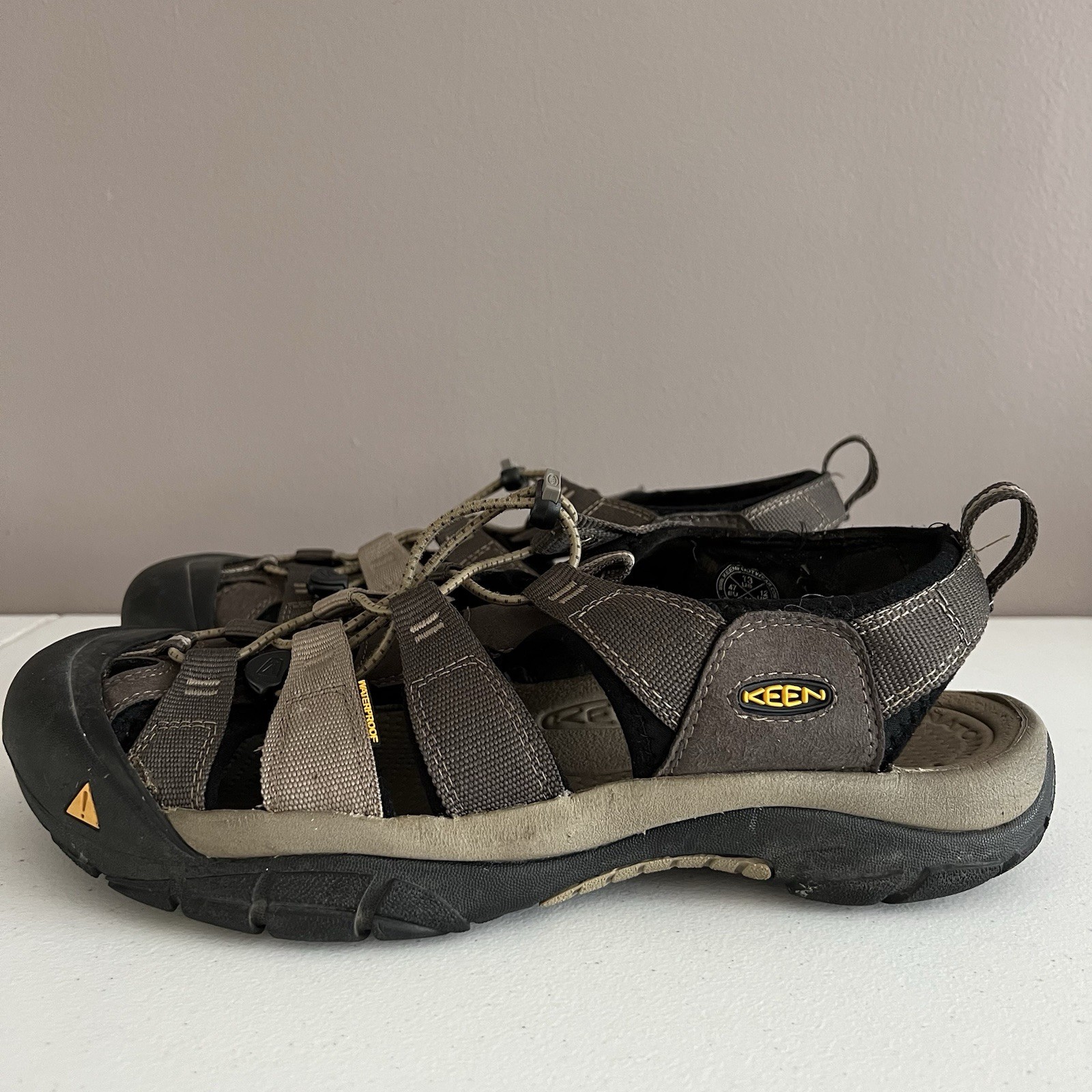 Scarpe Keen Newport H2 uomo sandali impermeabili escursionismo outdoor marrone taglia 13