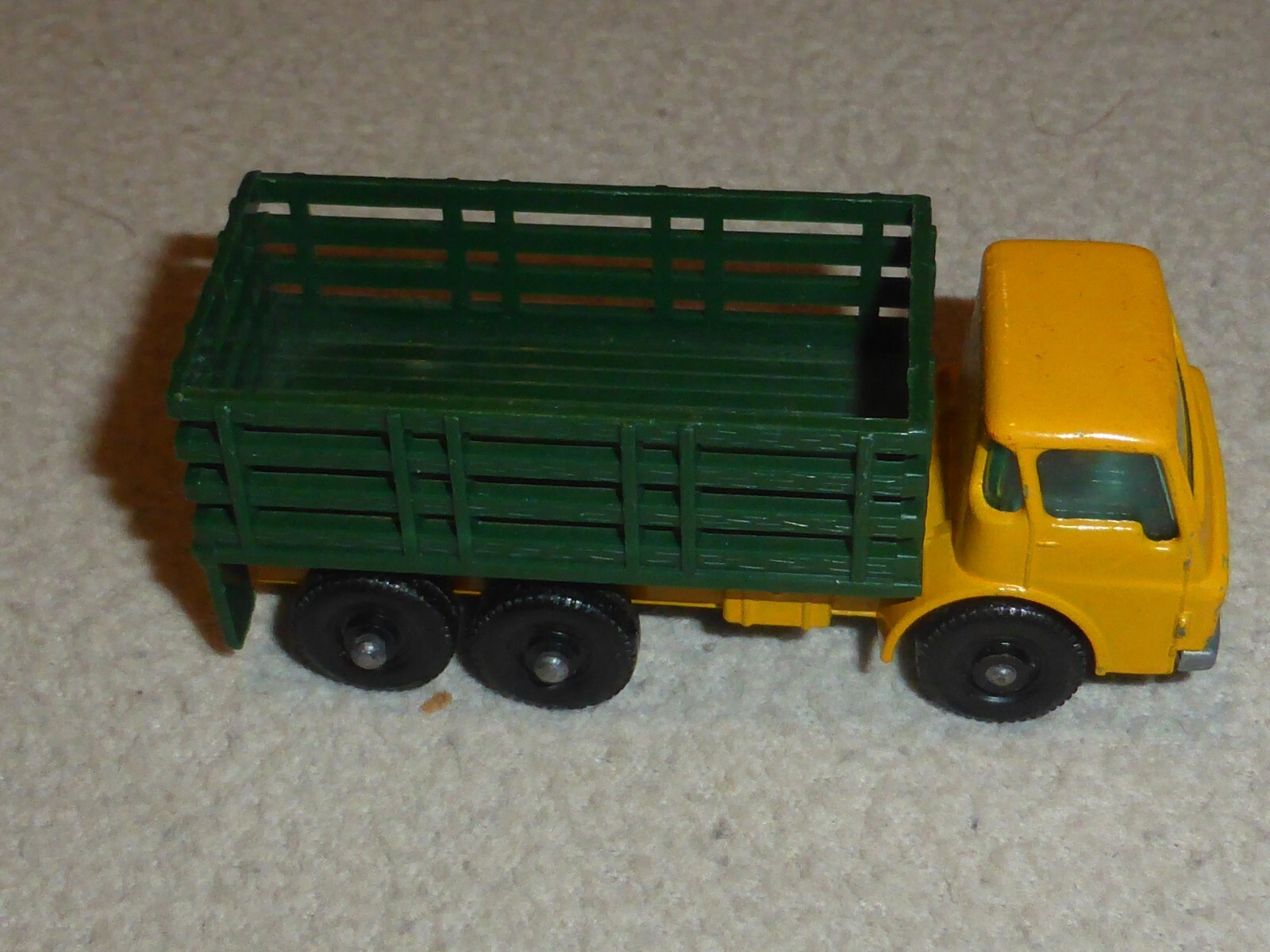 Camion Matchbox Series 4 Stake Truck, Boîte D'origine, VNMIB, Fabriqué Au Royaume-Uni