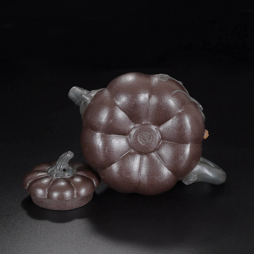 Chinese Yixing Zisha Clay Handmade Exquisite Pumpkin Teapot