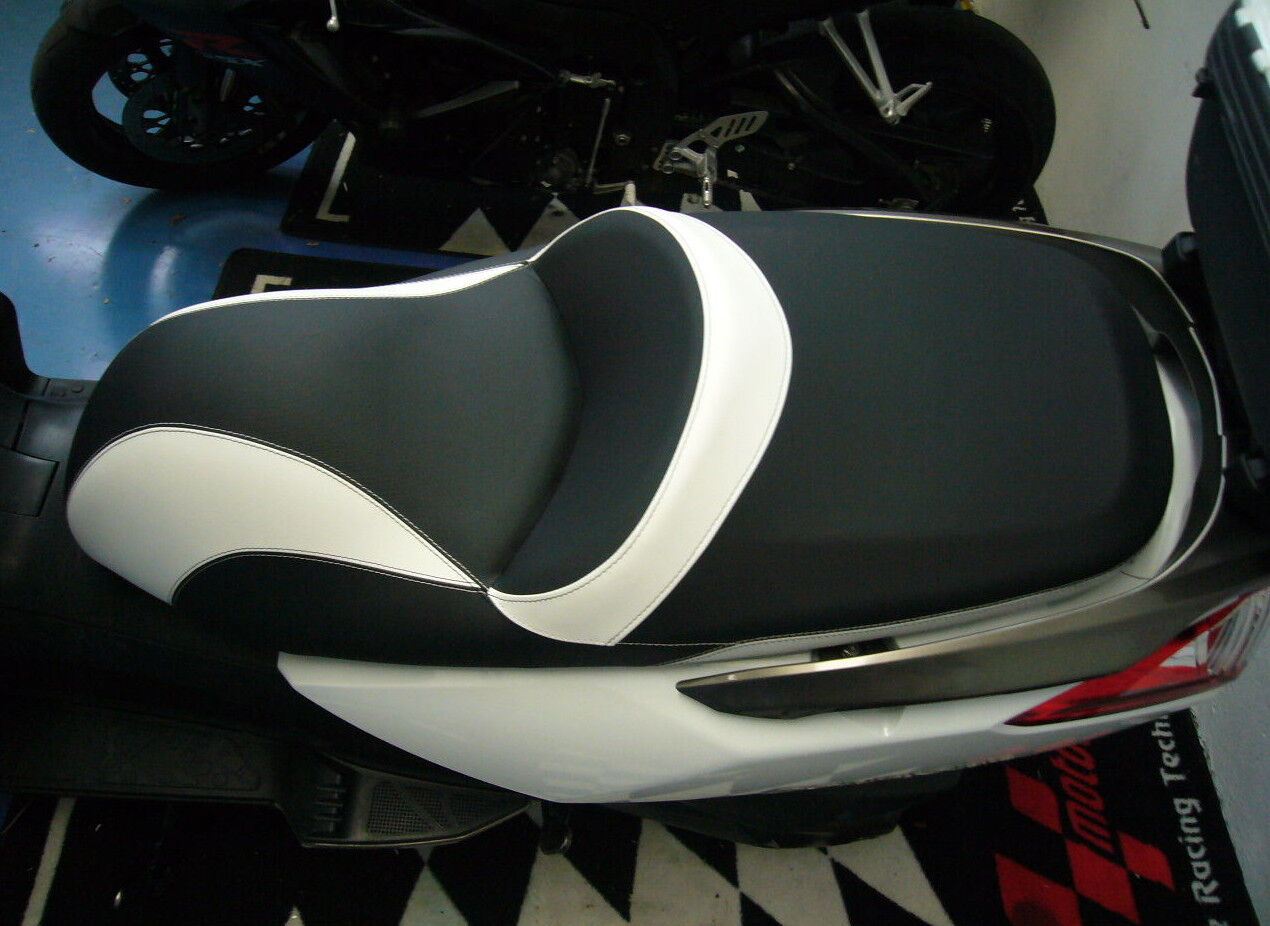 KIT COPRI SELLA Tmax CopriSella SEAT COVER MOTO PERSONALIZZATA