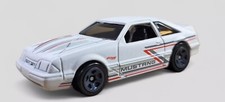 1992 Ford Mustang Fox Body Diorama Collectible Diecast Model Car 164 Loose