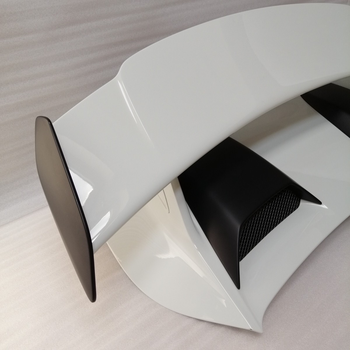 PORSCHE 991.2 LIFT GT3 4.0 REAR SPOILER DECKLID WING - complete