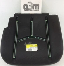 2006-2007 Chevrolet GMC Cadillac Driver Seat Bottom Cushion Pad new OEM 19330710