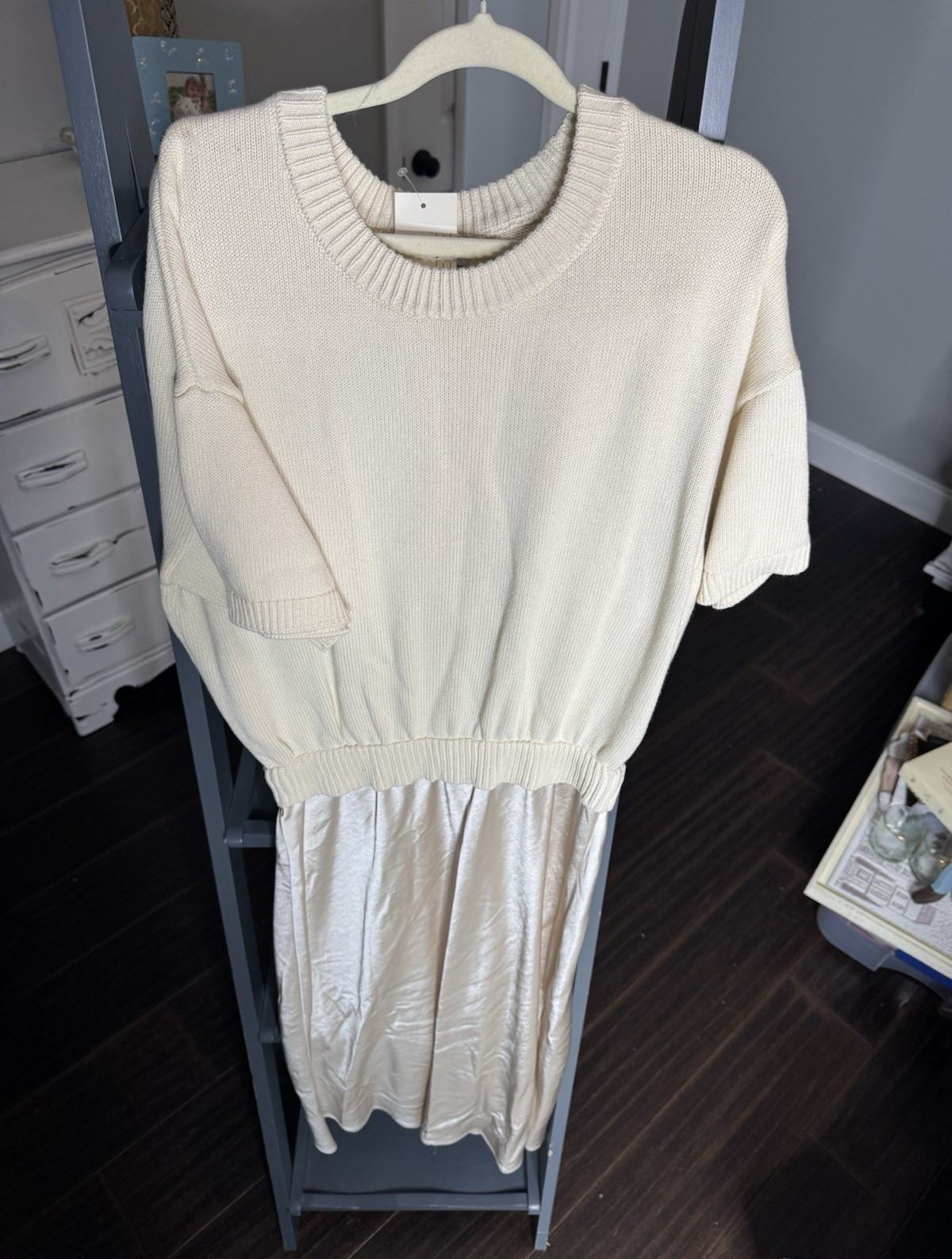NWT Evereve Sweater/Satin  Dress Champagne M Crew Neck Short Sleeve 
