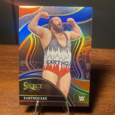 2024 Select WWE Silver Ringside Case Hit Earthquake Retail Red And Blue