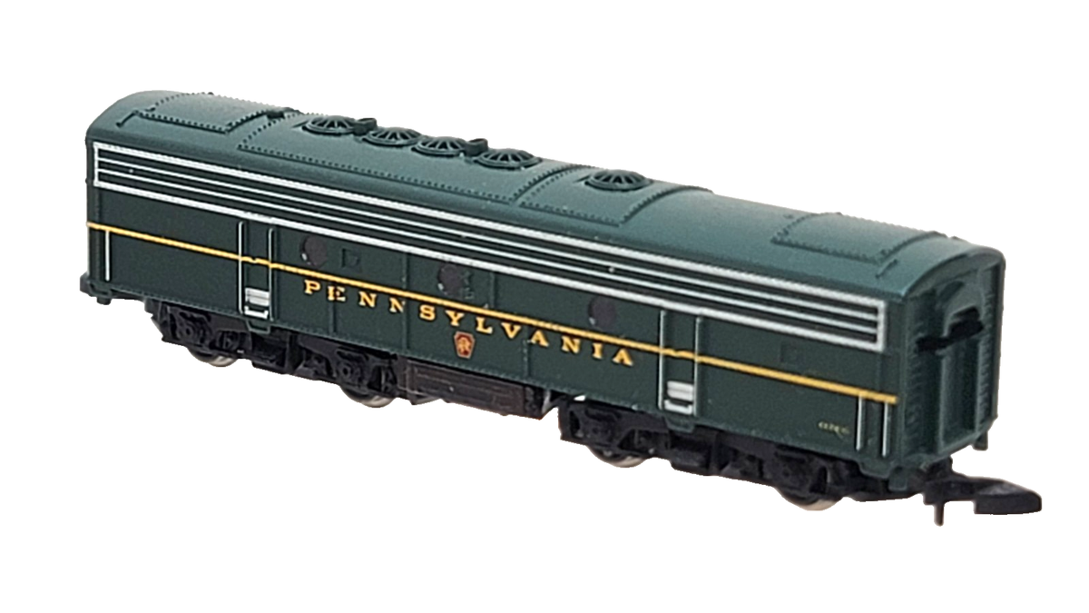Marklin Z Mini Club 88321 EMD F7 A-b-a & Caboose Pennsylvania RR