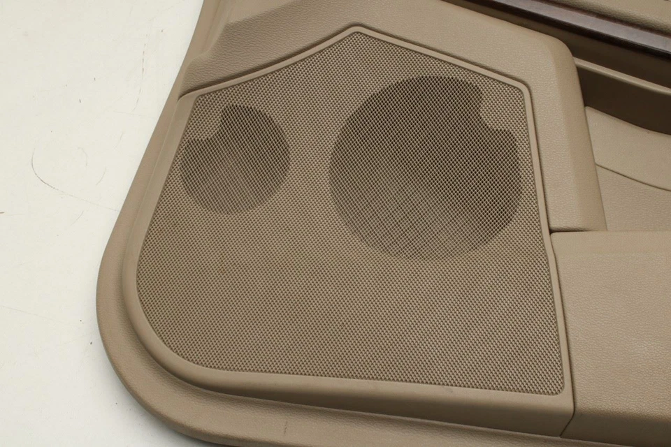 10-13 Mercedes-Benz E350 Sport 4Matic Front Right Door Trim Panel 21272024708P65 - Image 2 of 4