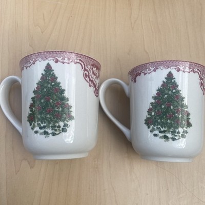 2 Old Britain Castles Pink Christmas Johnson Bros England 1883 Green Tree Mugs