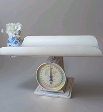 Paragon Metal Scale Vintage 1950's-Made In The U.S.A Baby Scale Nursery Decor 